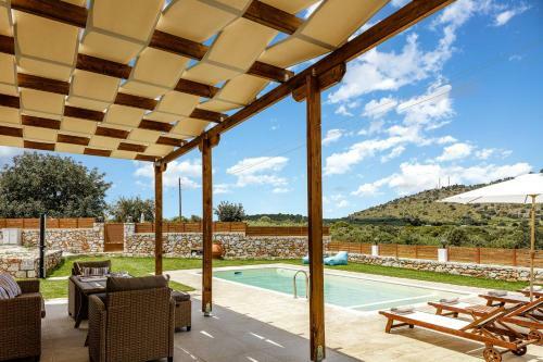 Villa Unique Stonebuilt Rural Retreat With Private Pool!