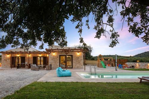 Villa Unique Stonebuilt Rural Retreat & Private Pool II