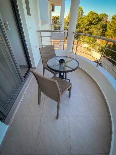 Sun Day Seaside Luxury Apartments Artemida