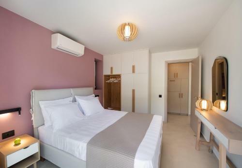 Rizomata Luxury Villas