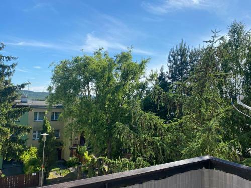 Apartament W Zielonej Okolicy Z Tarasem