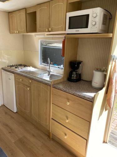 Leuk Chalet Gelegen 250 M Van Het Dwingelerveld.