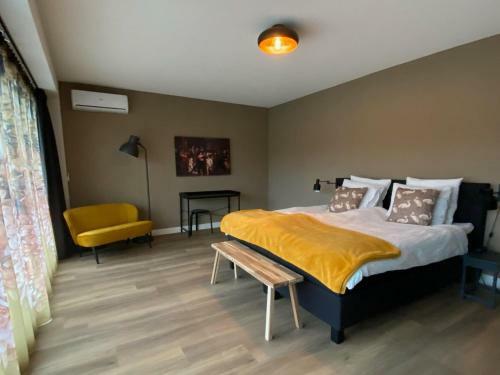 Majestic Villa In Zeewolde With Garden