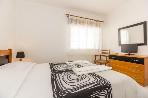 1 Bedroom Apartment By Algarvemanta