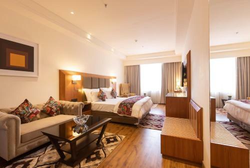 Hotel Clarks Inn Express Ludhiana