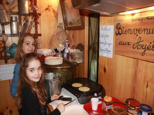 Holiday Home Les Chalets Des Ayes Le Thillot V