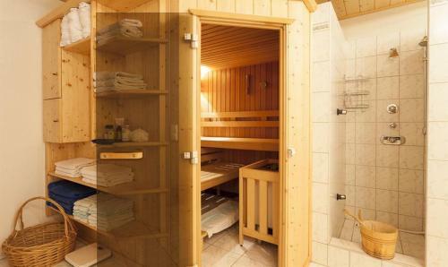 Apartamento G�stehaus Fitsch - Ferienwohnung In Silbertal