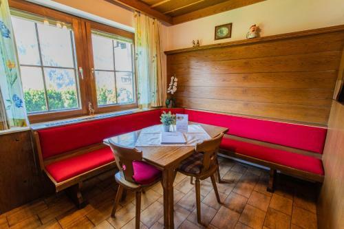 Huberhof 1 By Alpenidyll Apartments