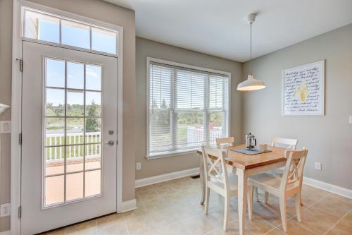Grande At Canal Pointe 37287 Trent Ct