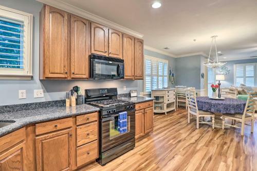 Apartamento Chic Rehoboth Condo With Pool About 2 Mi To Beach!