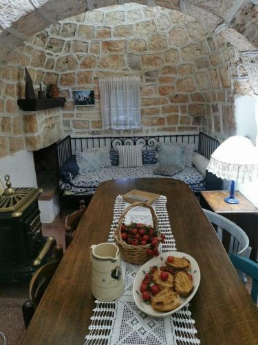 Villa In Campagna Con Trullo