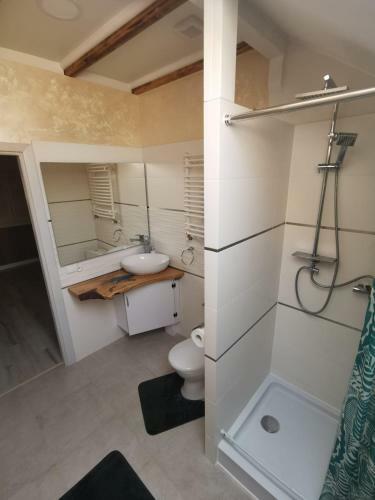 Apartament Z Antresol? W ?ywkach