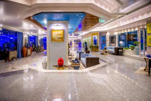 Hotel Phoenicia Blue View