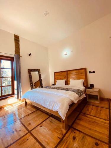Cliffside Manor, Satkhol, Mukteshwar By Earthaa Escapes