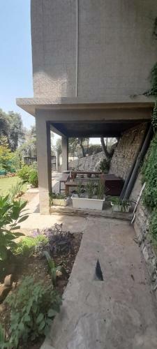 Cliffside Manor, Satkhol, Mukteshwar By Earthaa Escapes