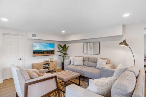 Luxurious Clearwater Retreat With Lanai And Pool!