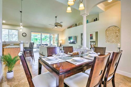 Tropical Cape Coral Retreat With Lanai And Pool!