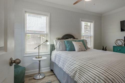 Fully Renovated Indian Rocks Beach Getaway