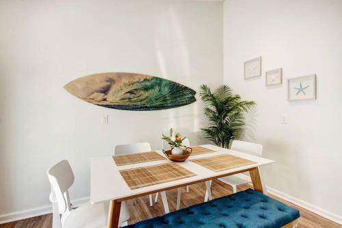 Ocean Vibes House - Your Jax Beach Getaway