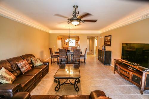 Apartamento Bella Lago 423