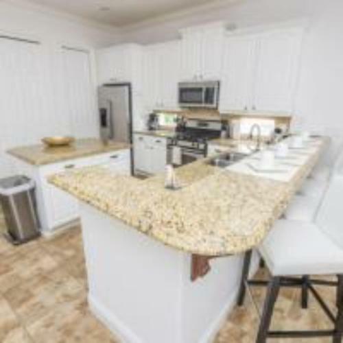Kevin's Reunion Resort Vacation Home
