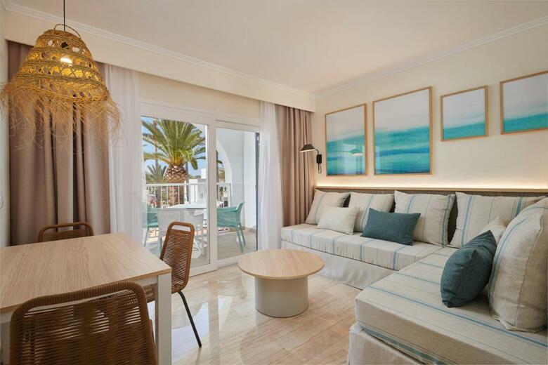 Hotel Grupotel Mar De Menorca