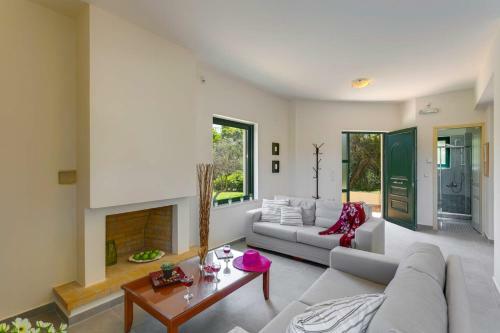 Villa Ilos By Villa Plus