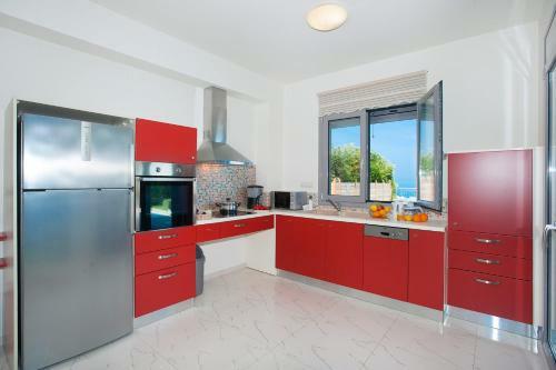 Villa Danae Red By Villa Plus