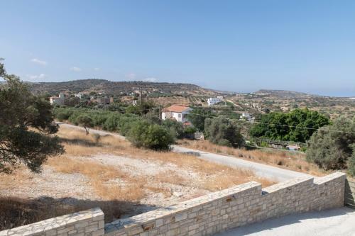 Aeonios Luxury Villa