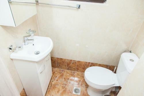 Great Apartment In Piraeus