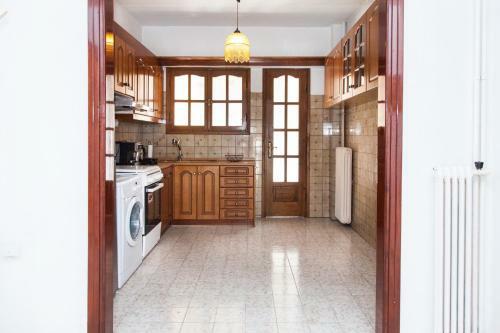 Fabulous Apartment In Pireaus!