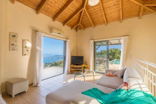 Villa Alkiona By Villa Plus