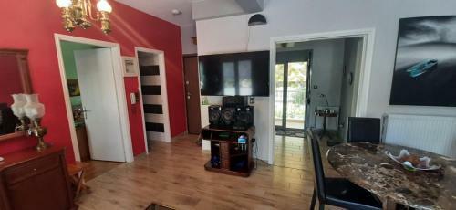 Stylish Apartment Close To Rafina Port
