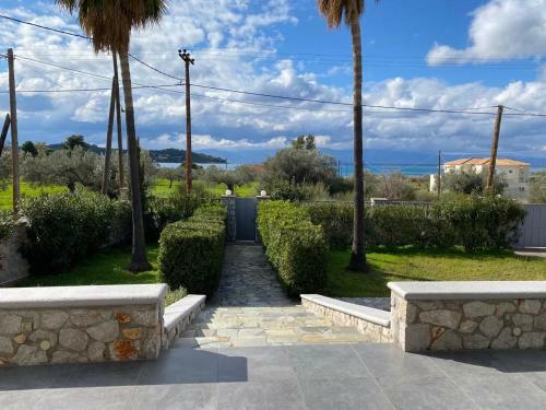 Porto Heli Quiet Villa By The Sea