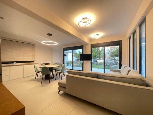 Villa Gaia On The Beach