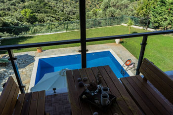 Four Seasons Villas