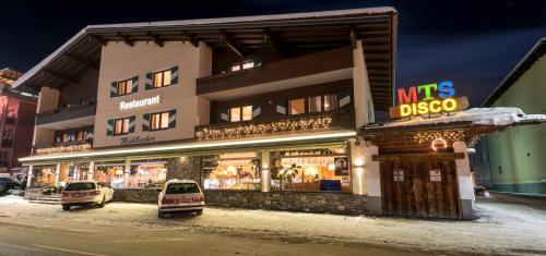 Hostal Pension M�hlbacher