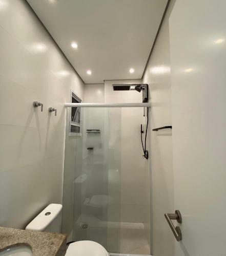 Apartamento Com Piscina Pr�ximo A Praia, Alto Padr�o