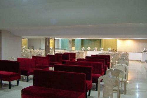 Oyo 89600 Hotel Ravi Palace Rajkot