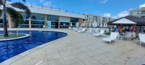 Apartamento Muro Alto Condom�nio Clube