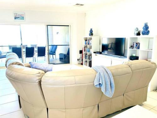 Sunset Ocean Views Esplanade 5 Br Sleeps 10