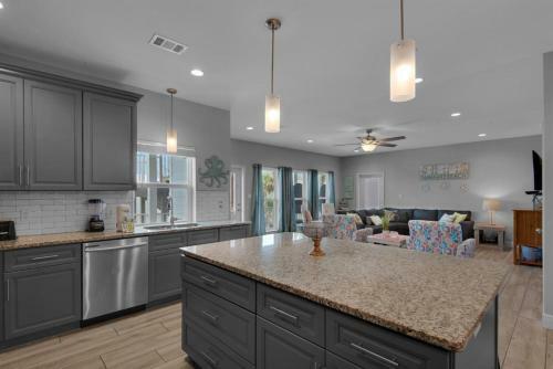 Toes In The Sand By Pensacola Beach Properties