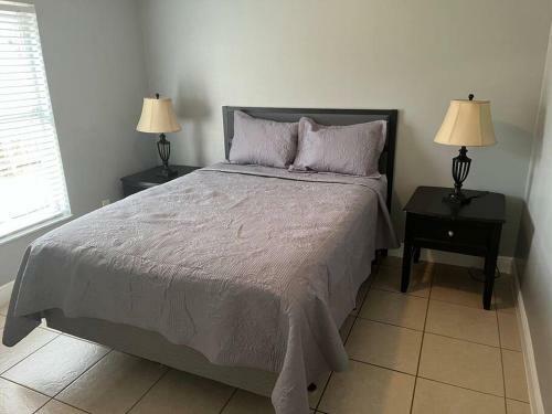 Rent Luxe 5 Star Villa 4 Bedroom Pool/bbq/
