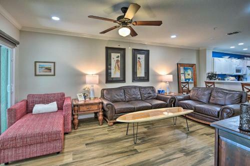 Apartamento Waterfront Condo With Boat Dock, Gym And Pool!