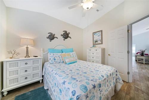 Bella Vista - Private Villa With Heated Pool - Sleeps 6