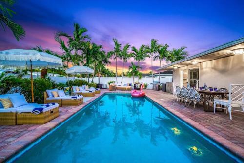 Pompano Pool Paradise