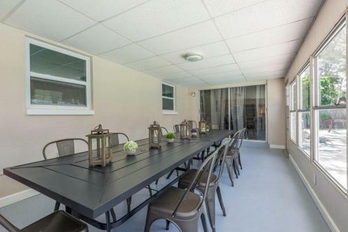 Renovated Largo Heated Pool Home
