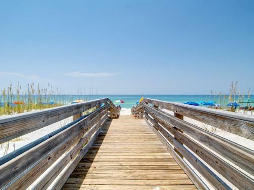 Apartamento Emerald Isle #1106