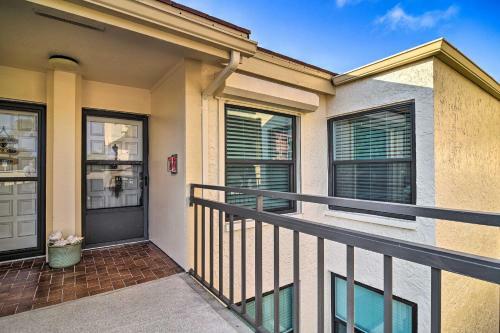 Apartamento Isla Del Sol Condo About 2 Mi To St Pete Beach!