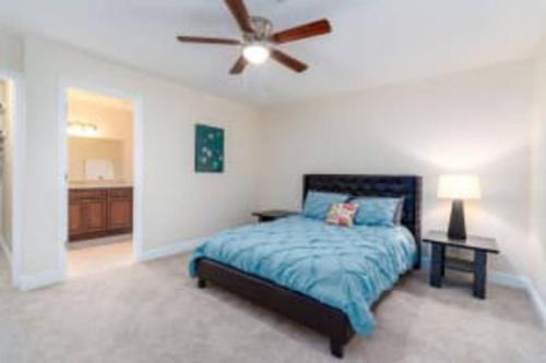 Beautiful Completed Remodeled Home Near Downtown